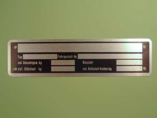 Typenschild PKW lang 147.2x38.2